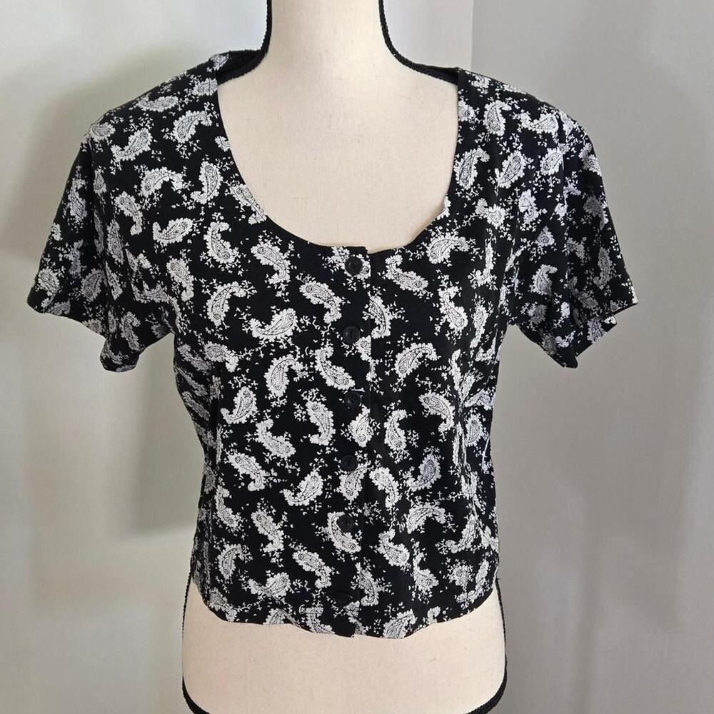One Step Up vintage 90s womens black white paisley polyester cotton crop M